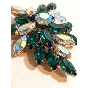 Vintage 50s Emerald Green & Aurora Borealis Rhinestone Brooch Costume Jewelry